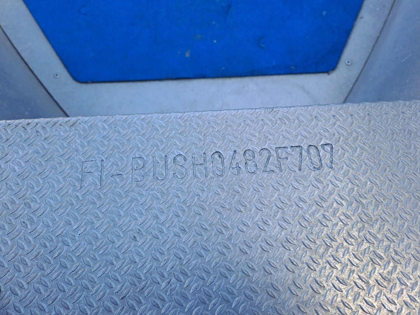 5 / 6