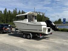 Quicksilver Captur 675 Pilothouse