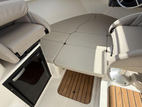 Quicksilver Captur 675 Pilothouse