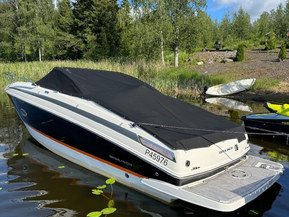 Bayliner 742