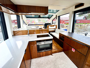 Galeon 470 SKYDECK