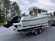 Quicksilver Captur 675 Pilothouse