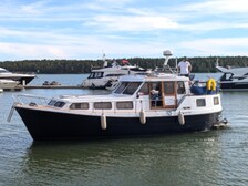 Whiteline 34