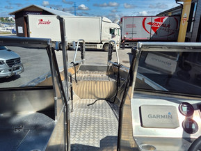 Muu merkki Muu malli