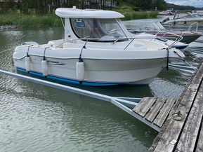 Quicksilver 580 Pilothouse