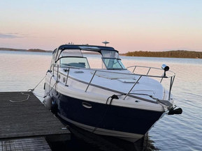 Rinker 342 Fiesta Vee