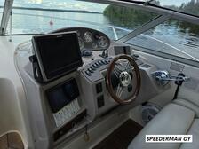 Rinker 342 Fiesta Vee