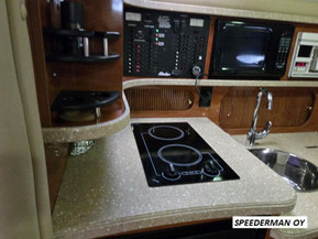 Rinker 342 Fiesta Vee