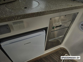 Rinker 342 Fiesta Vee