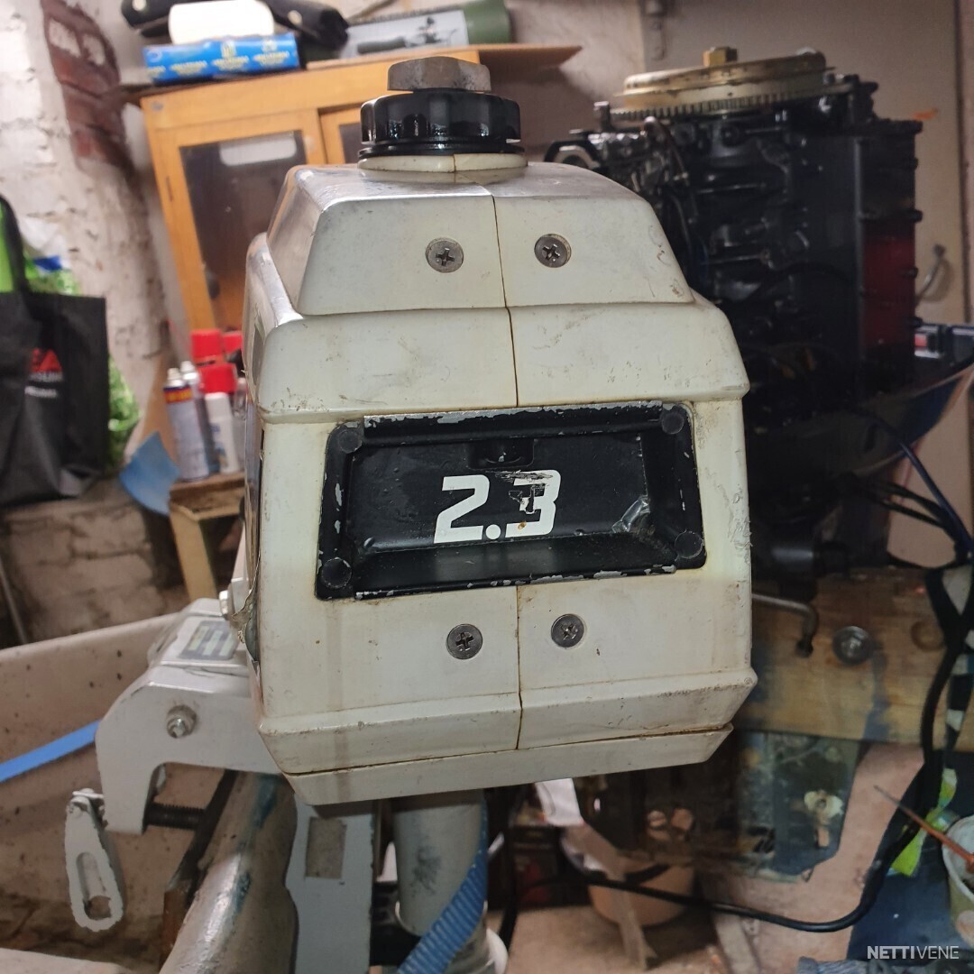 1 / 9