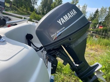 Yamarin 4300