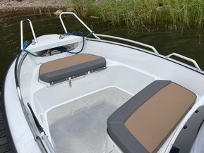 Silver Fox Avant 485