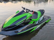 Kawasaki Ultra 310 R
