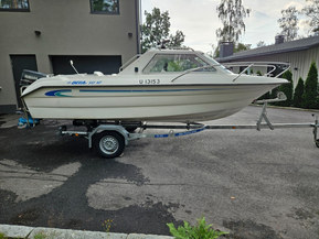Bella 561