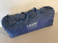 Grand 