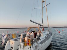 Beneteau Oceanis 37