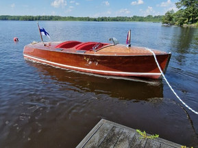 Chris-Craft Muu malli