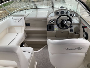 Sea Ray 255 Sundancer