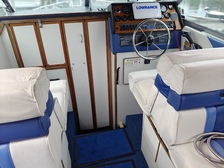 Sea Ray 230 Weekender