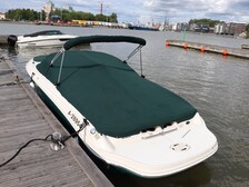 Sea Ray 