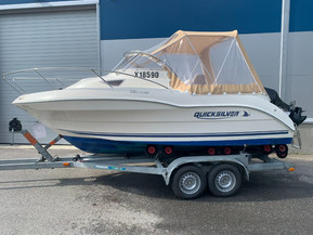 Quicksilver 540 Cabin Cruiser