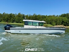 Axopar 28 Cabin