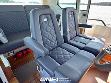 Axopar 28 Cabin
