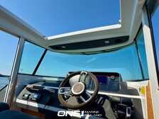 Axopar 28 Cabin