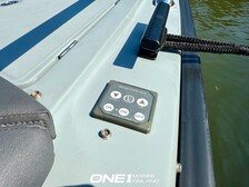 Axopar 28 Cabin