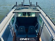Axopar 28 Cabin