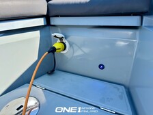 Axopar 28 Cabin