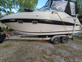 Four Winns 245 Vista