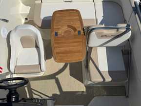 Bayliner 