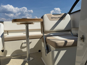 Bayliner 