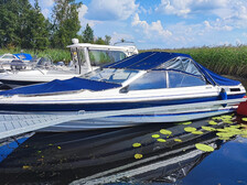 Bayliner 1952 Capri