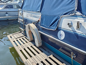 Four Winns Muu malli