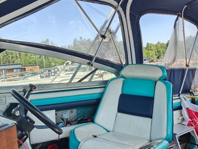 Four Winns Muu malli