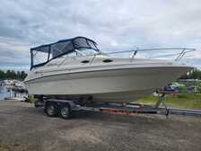Sea Ray 240 Sundancer