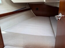 Beneteau Oceanis 381