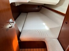 Beneteau Oceanis 381