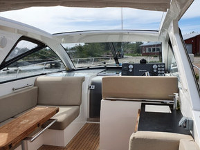 Sealine 