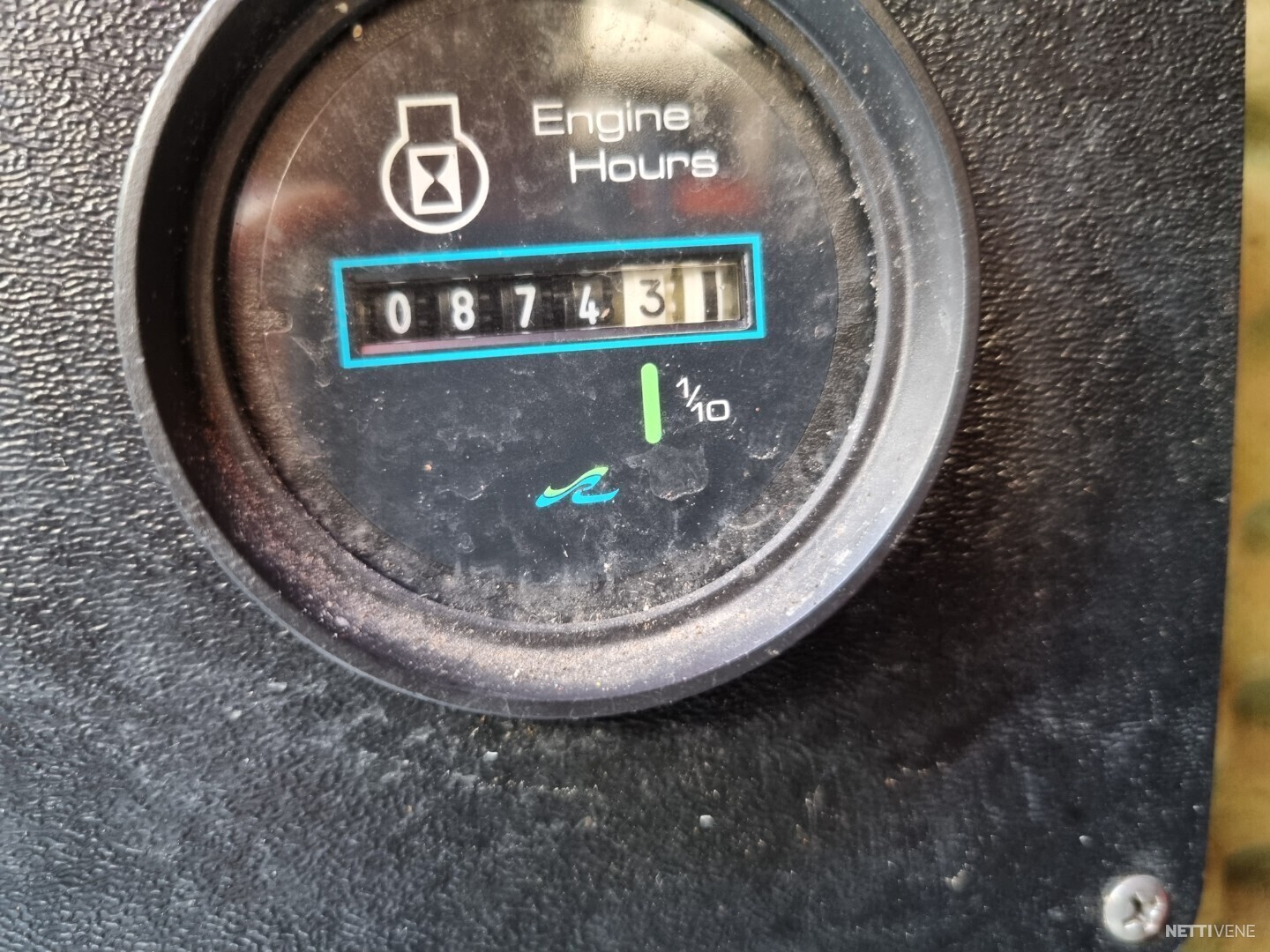 9 / 9