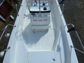 Boston Whaler 170 Montauk