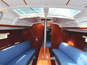 Beneteau Oceanis 323 Clipper