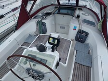 Beneteau Oceanis 381