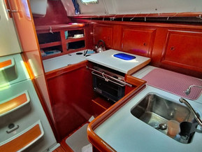 Beneteau Oceanis 331 Clipper