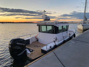 Axopar 28 Cabin