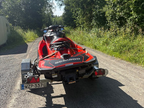 Sea-Doo RXP-XRS 300