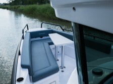 Axopar 28 Cabin