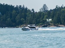 Axopar 28 Cabin